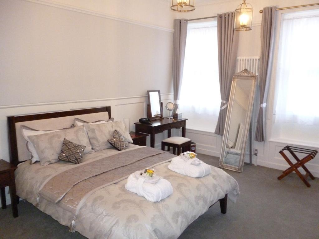 Kings House Wokingham Affittacamere Esterno foto